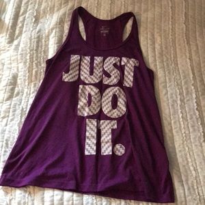 GREAT CONDITION NIKE WORKOUT TANK